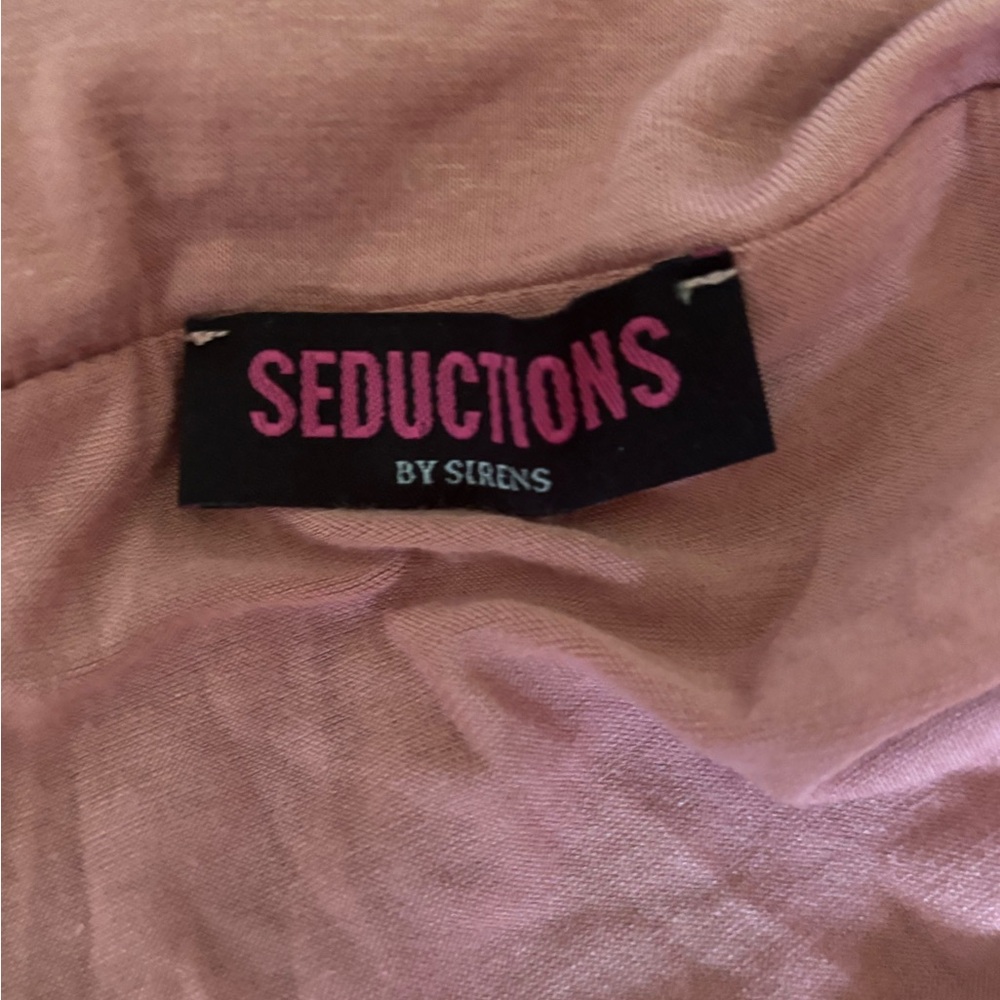 Off-Shoulder Pink Top - Picture 5 of 5